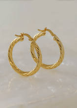 Cargar imagen en el visor de la galería, A Fantastic